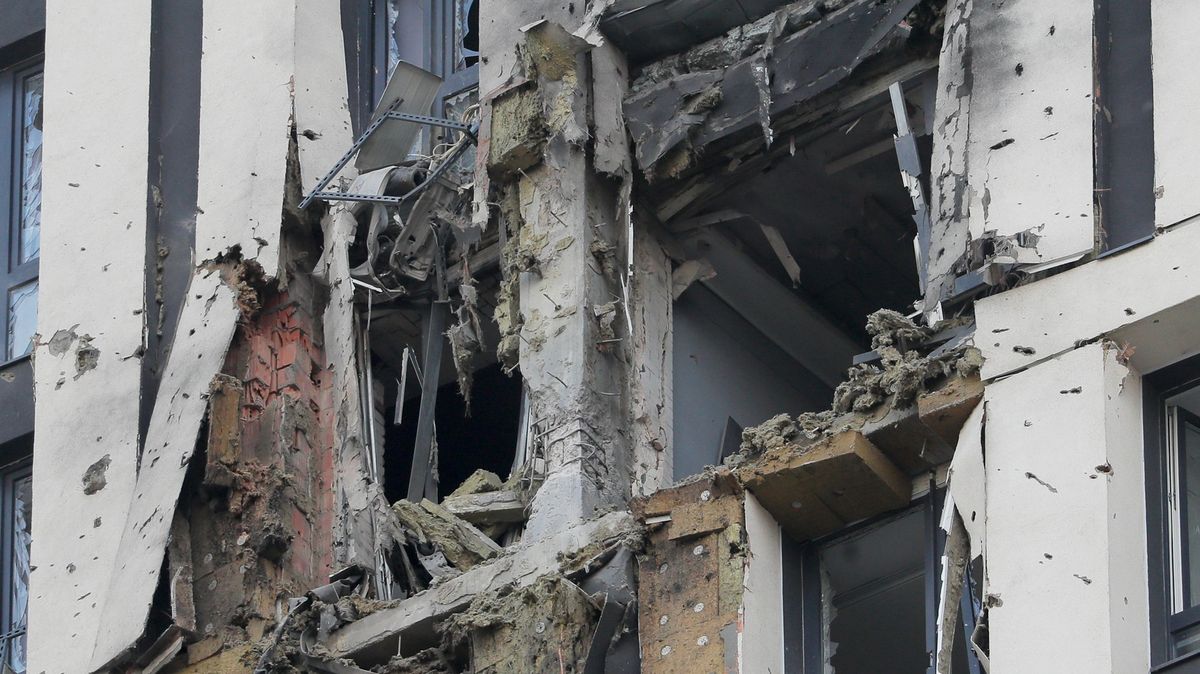 Kyjev se stal terčem ruského raketového útoku, sám přitom na Rusko poslal drony